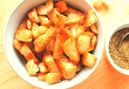 zaatar croutons