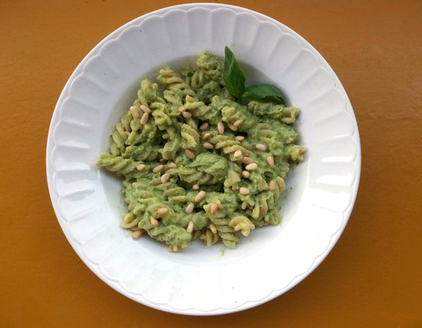 avocadopesto