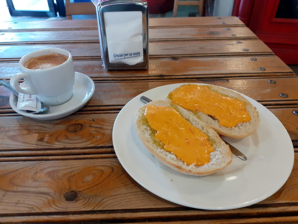 tostada sevilla