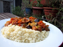 couscous aubergine favabonen