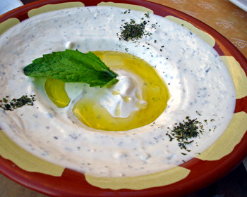 hummus tertia